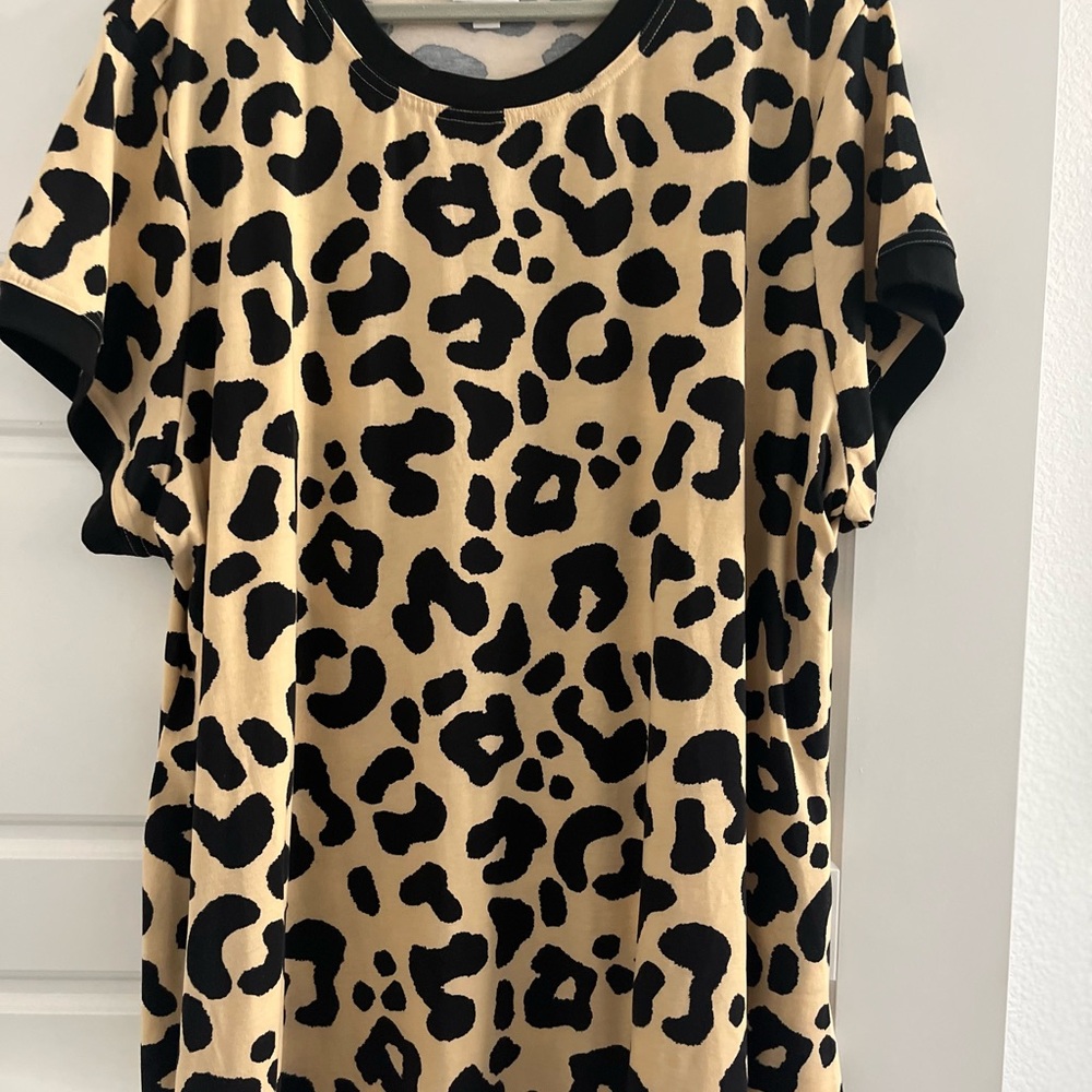 NWOT Lularoe Erika